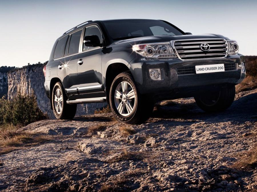  Toyota Land Cruiser 200 V8 2012 года  (фото 21 из 30)